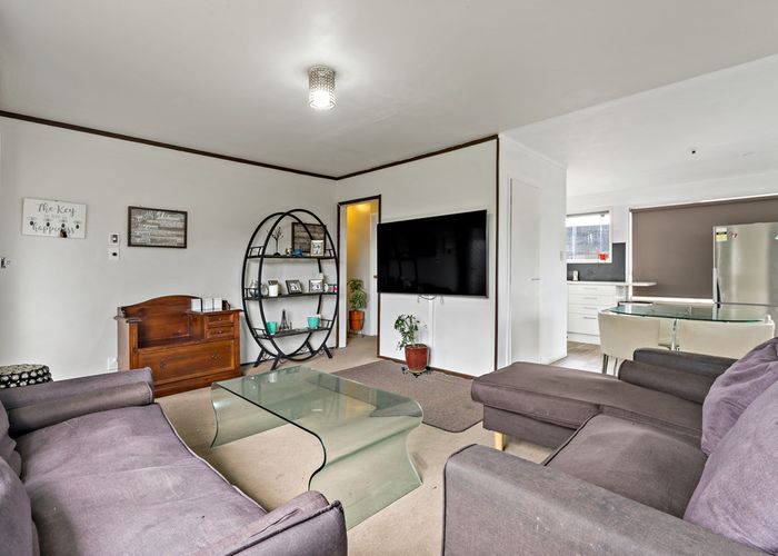  at 33B Kindergarten Drive, Conifer Grove, Takanini
