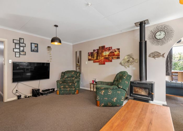  at 165 Budge Street, Riversdale, Blenheim