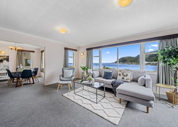  at 81 Breaker Bay Road, Breaker Bay, Wellington