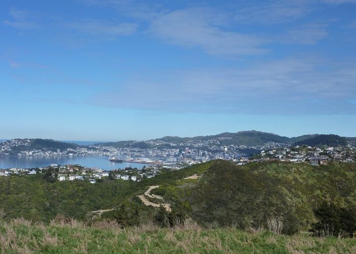  at 2 Cessna Way, Newlands, Wellington