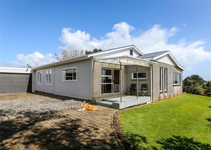  at 826 Mokau Road, Mimi