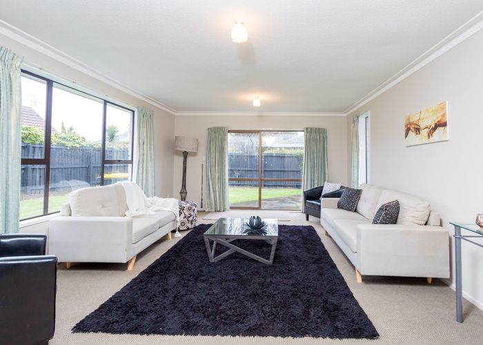 at 2/21 Montclare Avenue, Ilam, Christchurch