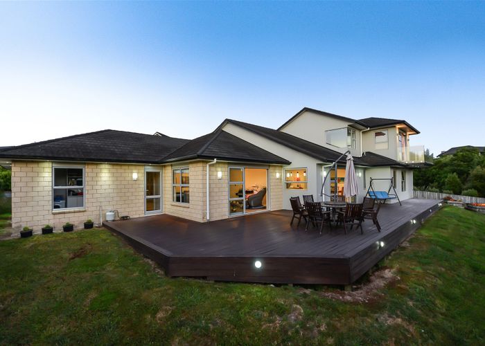  at 8 Trent Lane, Flagstaff, Hamilton