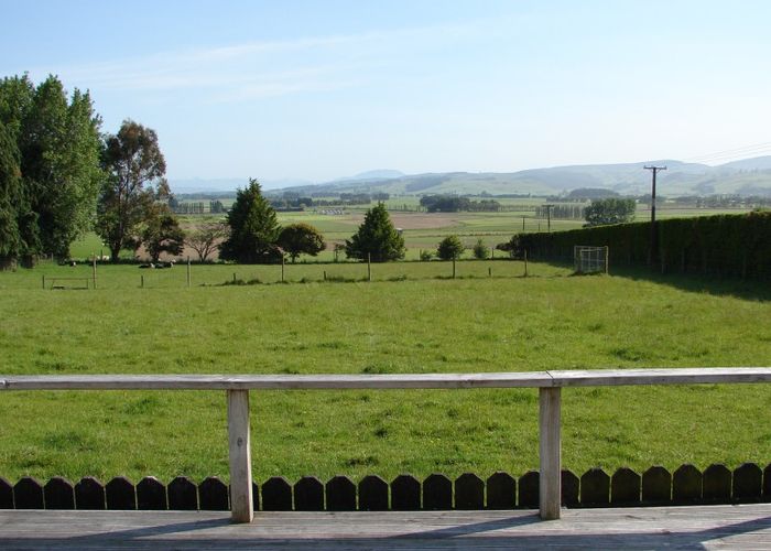  at 1302 Dipton-Winton Highway, BENMORE, WINTON