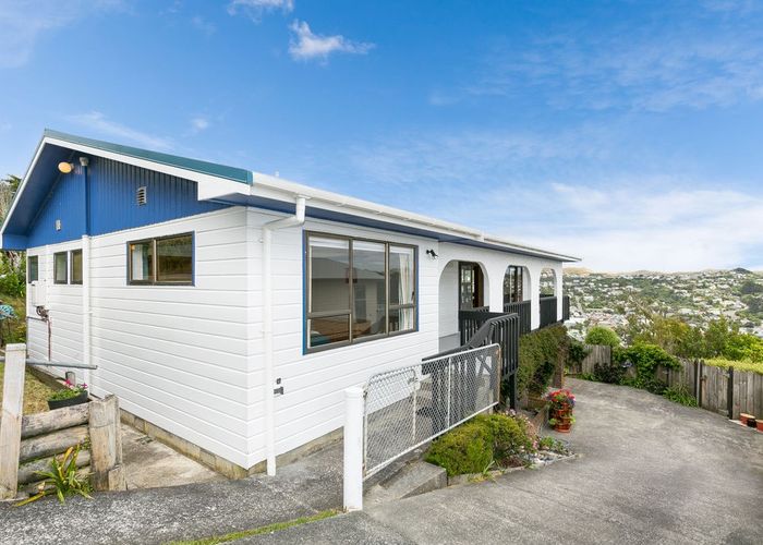  at 41 Chapman Street, Johnsonville, Wellington