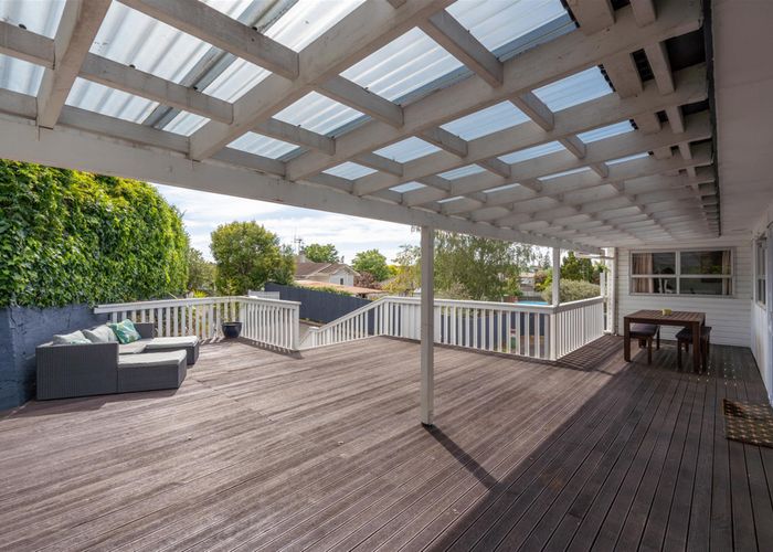  at 24 Mansel Avenue, Hillcrest, Hamilton