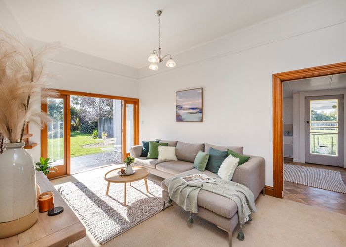  at 5 Charles Cross Street, Longburn, Palmerston North