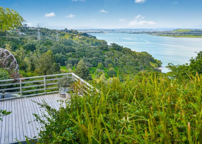  at 12 Cape Horn Road, Mount Roskill, Auckland