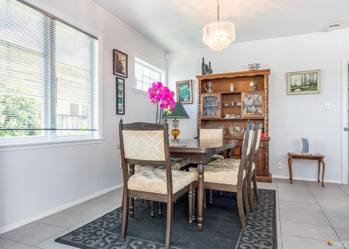  at 33 Fairfield Avenue, Fairfield, Lower Hutt