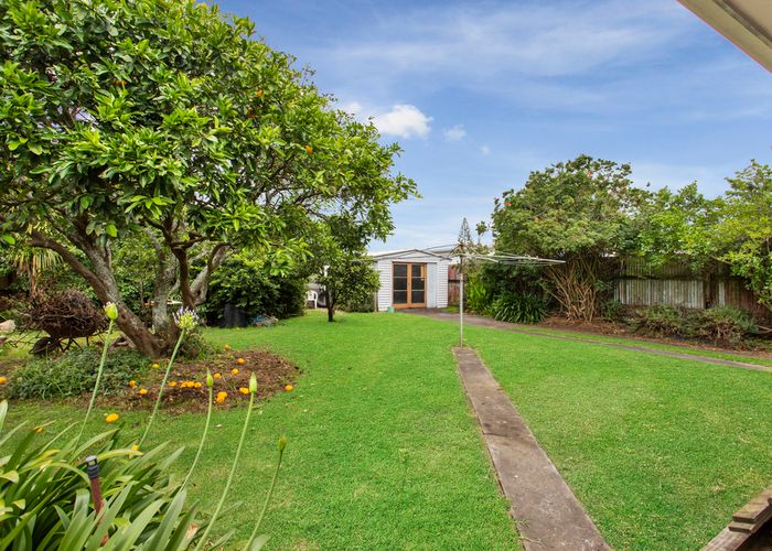  at 85 Favona Road, Favona, Auckland