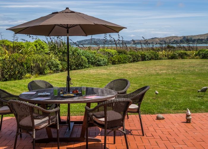  at 19 Paekakariki Hill Road, Pauatahanui