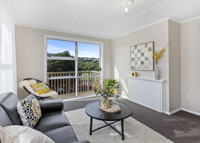  at 134 Main Road, Titahi Bay, Porirua
