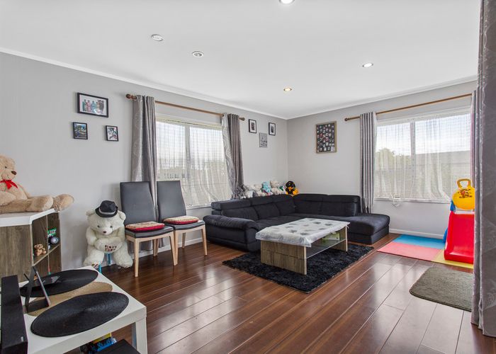  at 18 Belinda Avenue, Flat Bush, Auckland