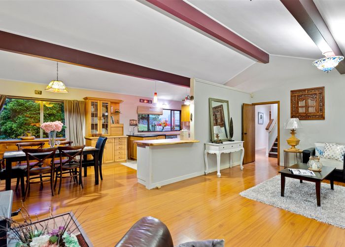  at 1109 Scenic Drive North, Swanson, Auckland