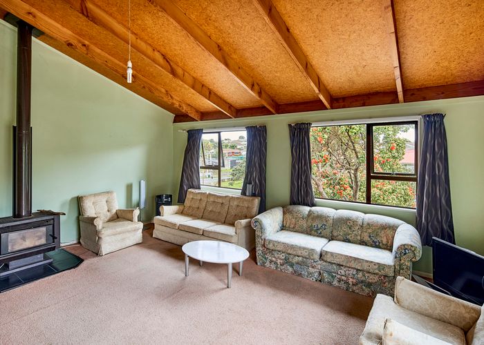  at 10 Owhiti Street, Titahi Bay, Porirua