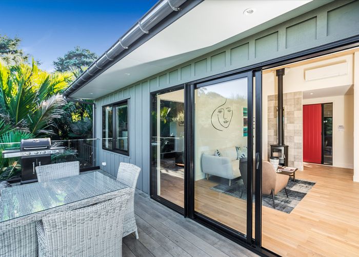  at 72 Crescent Road West, Ostend, Waiheke Island