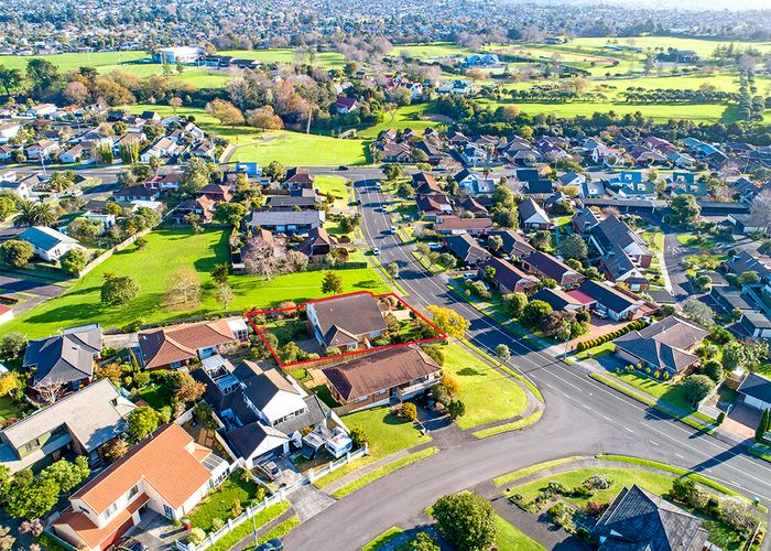  at 72 Aberfeldy Avenue, Highland Park, Auckland