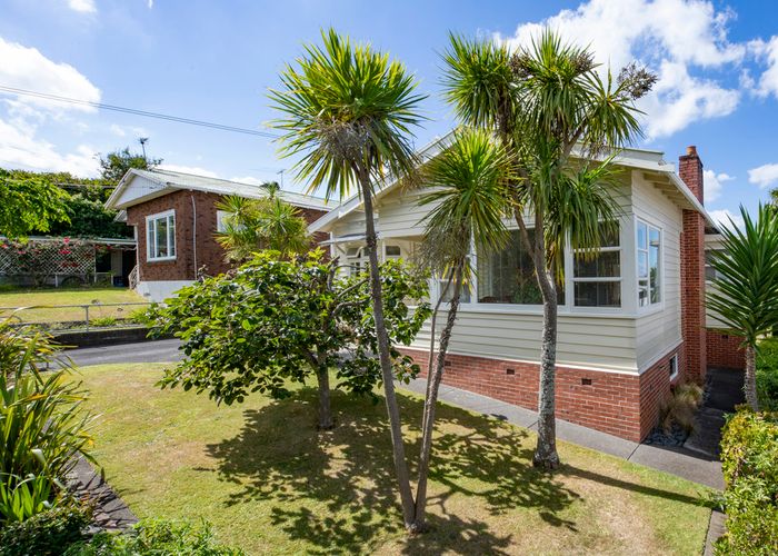  at 9 Arthur Street, Onehunga, Auckland