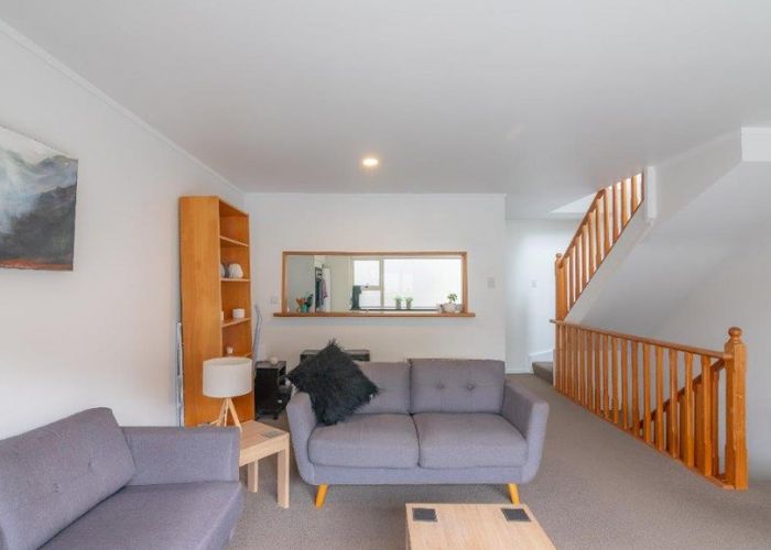  at 8/2 Mcfarlane Street, Mount Victoria, Wellington