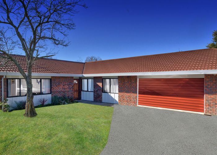  at 2D Palomino Drive, Henderson, Auckland