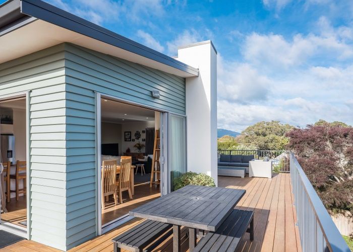  at 17 Simpson Crescent, Raumati Beach, Paraparaumu