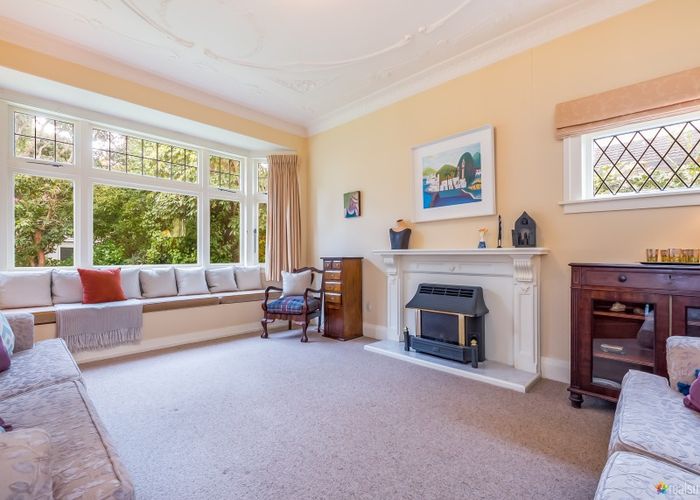  at 32 Hinau Street, Woburn, Lower Hutt