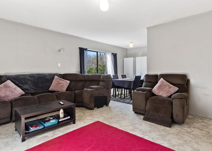  at 56 Kaitemako Road, Welcome Bay, Tauranga