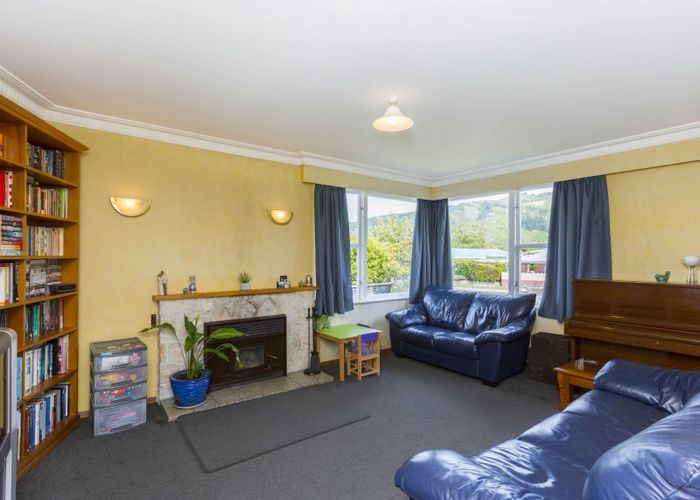  at 16 Ruru Crescent, Heretaunga, Upper Hutt