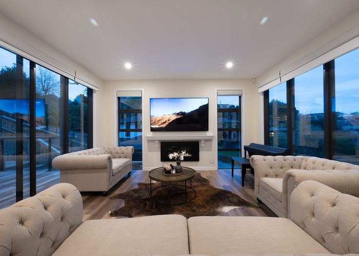  at 51 Bleakhouse Road, Howick, Auckland