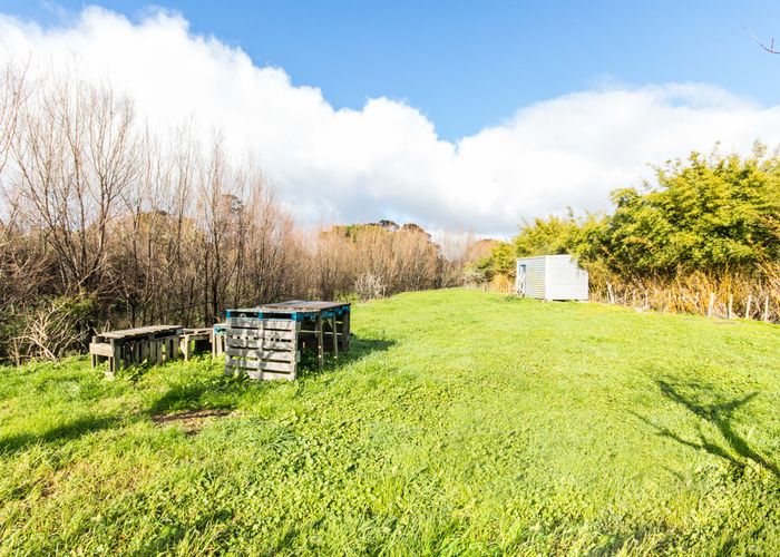  at 231 Waitakere Road, Henderson