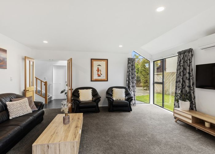  at 2/27 Mawson Street, Waiwhetu, Lower Hutt