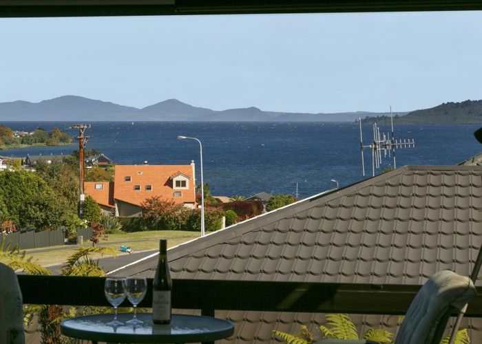  at 32 Harvey Street, Waipahihi, Taupo