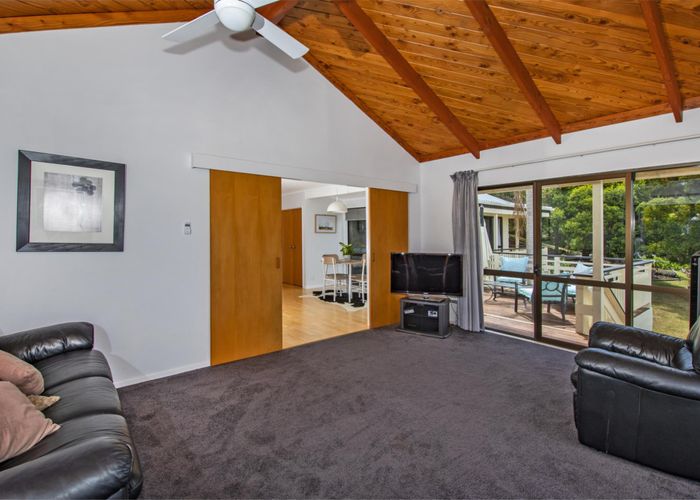 Free property data for 181 Fairway Drive, Kamo, Whangarei homes.co.nz