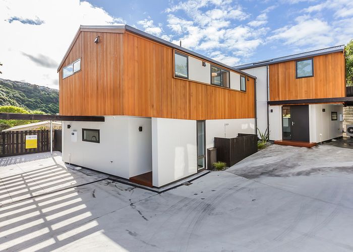  at 43 Mandalay Terrace, Khandallah, Wellington