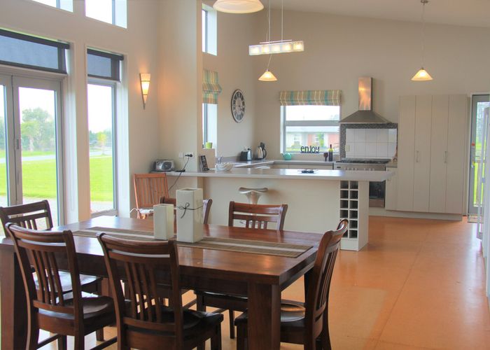  at 33 Elley Drive, Carters Beach, Westport