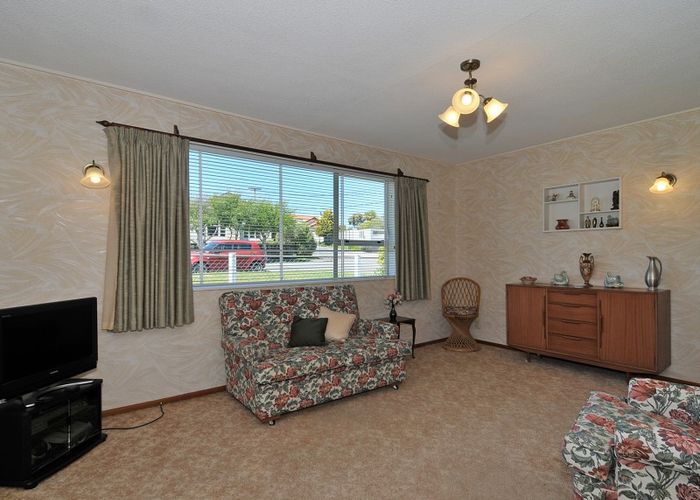  at 1/35 Parkvale Road, Karori, Wellington
