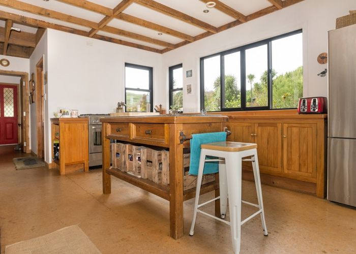  at 128 Lysnar Street, Okitu, Gisborne