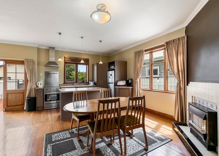  at 1/129 Bell Road, Waiwhetu, Lower Hutt