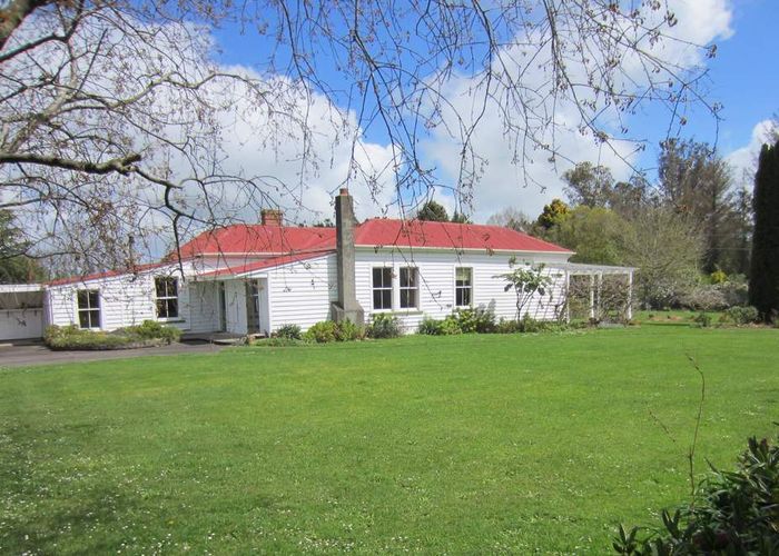  at 2070 Kimbolton Road, Kiwitea, Feilding