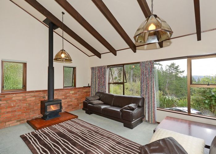  at 20 Avro Road, Blue Mountains, Upper Hutt