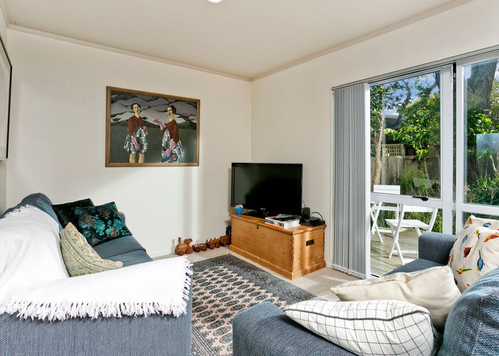  at 4/193 Eskdale Road, Birkenhead, Auckland