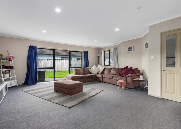 at 177 Old Farm Road, Hamilton East, Hamilton