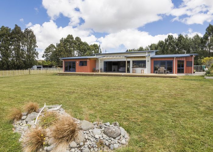  at 25A Weka Street, Pohangina