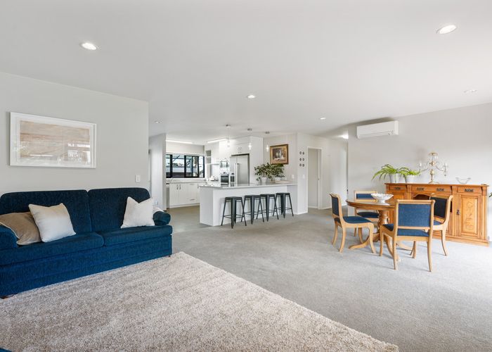  at 2/270 Jervois Road, Herne Bay, Auckland