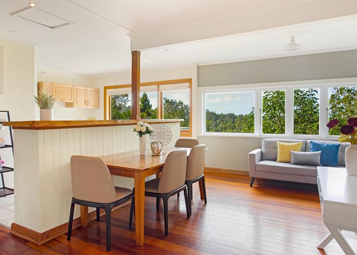  at 10 Tinopai Road, Titirangi, Auckland