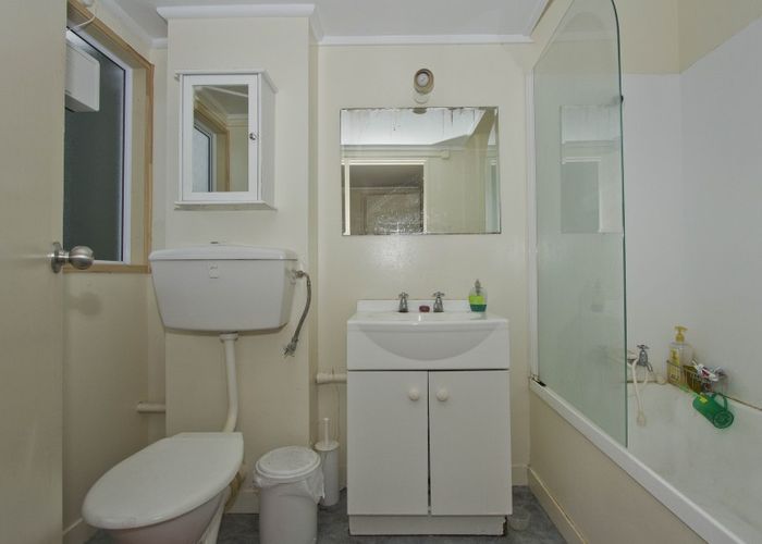  at 7/19 Britannia Street, Petone, Lower Hutt