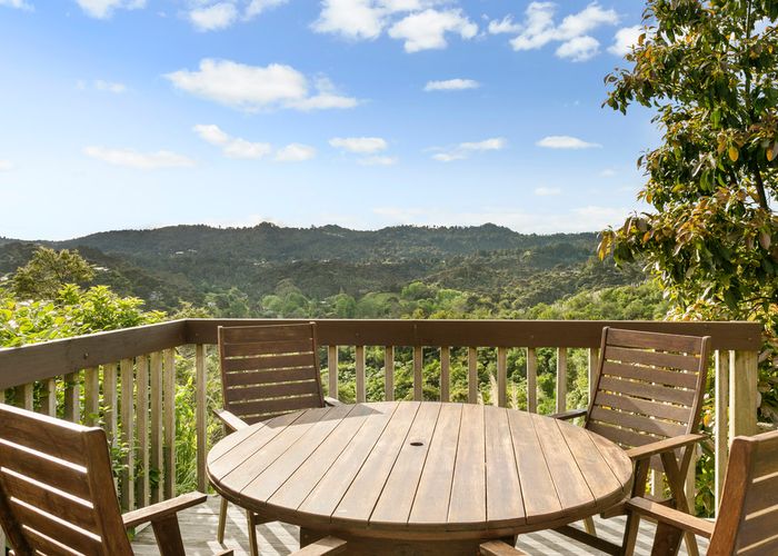  at 35 Landing Road, Titirangi, Auckland