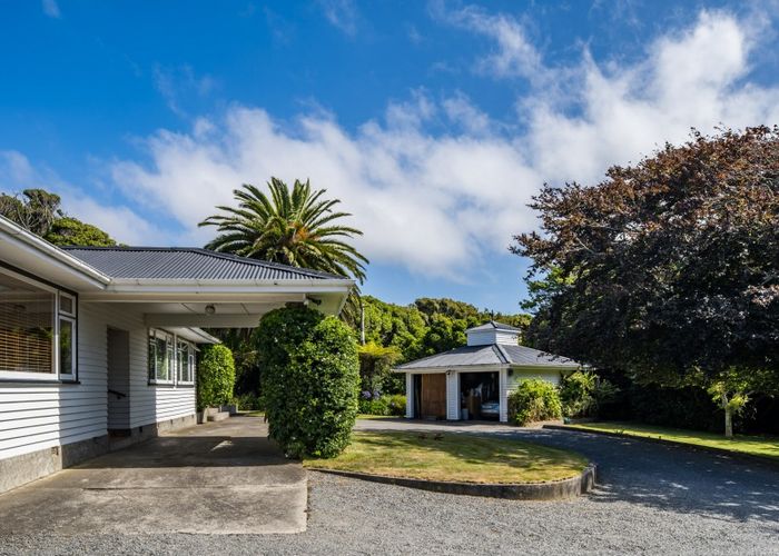  at 434 State Highway 1, Pukerua Bay, PORIRUA