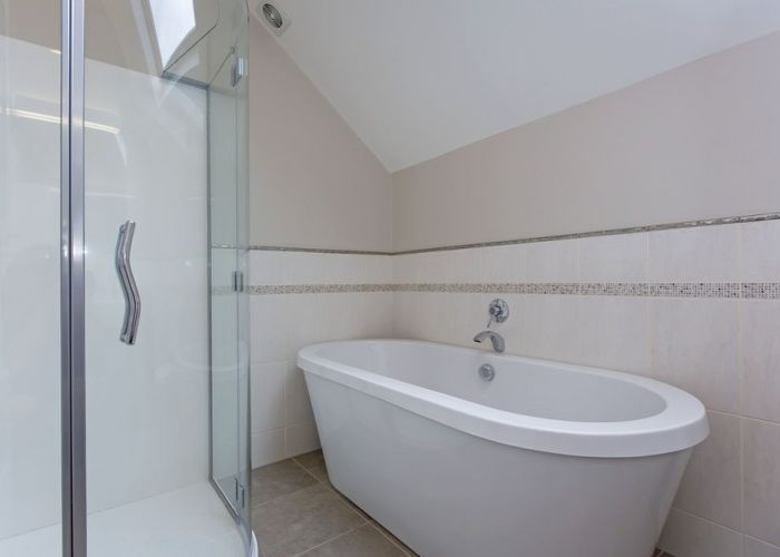  at 13 Church Lane, Point Howard, Lower Hutt