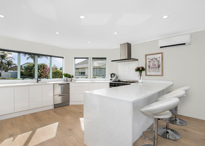  at 40 Keywella Drive, Conifer Grove, Takanini